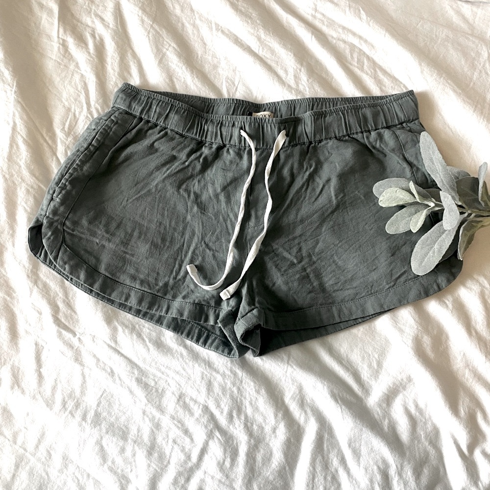 Roxy shorts